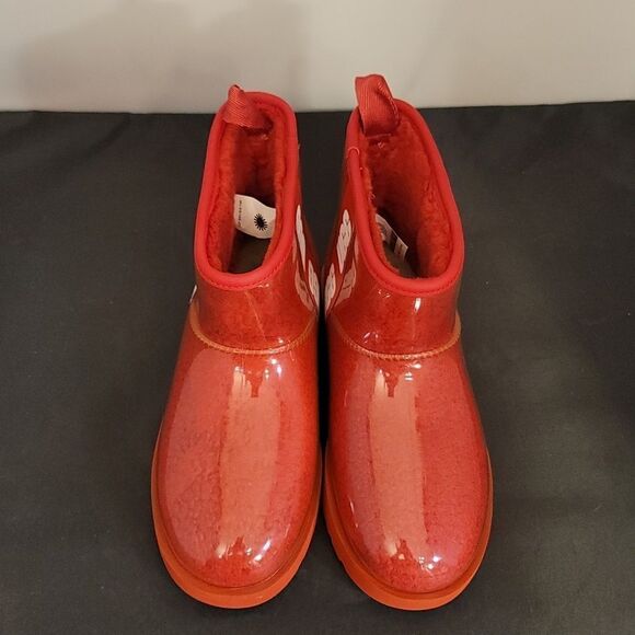BRAND NEW UGG CLASSIC MINI - WOMEN'S - Picture 2 of 16